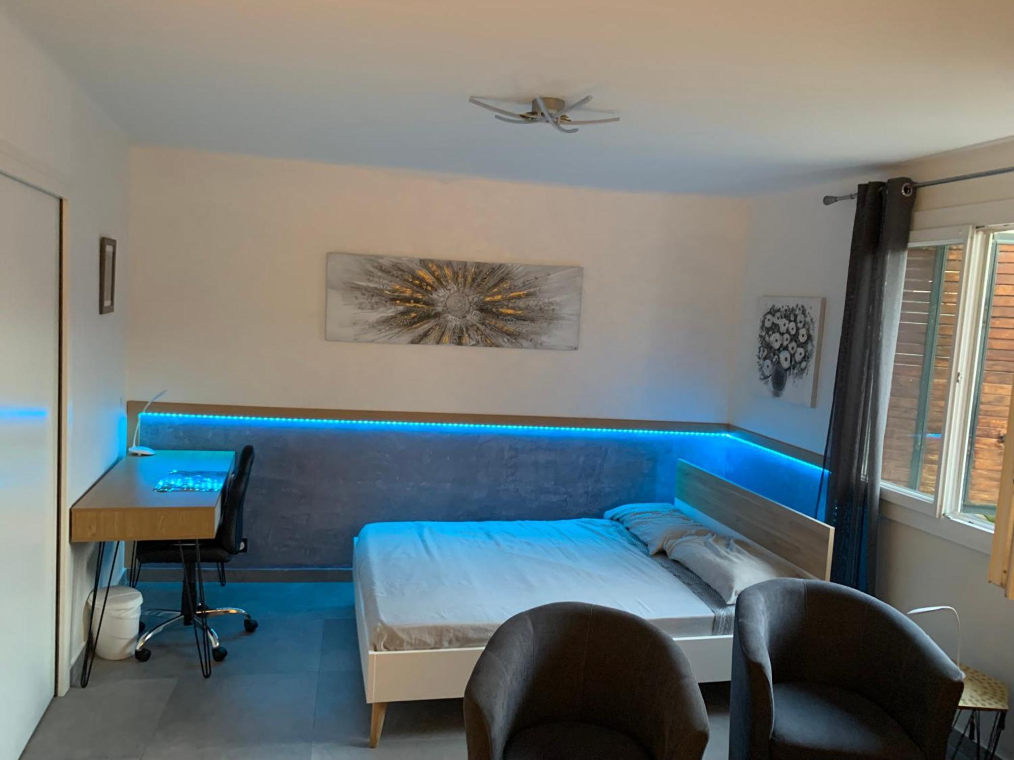 Grand Studio Tres Agreable Avec Bar, Cuisine Et Terrasse 滨海卡涅 外观 照片